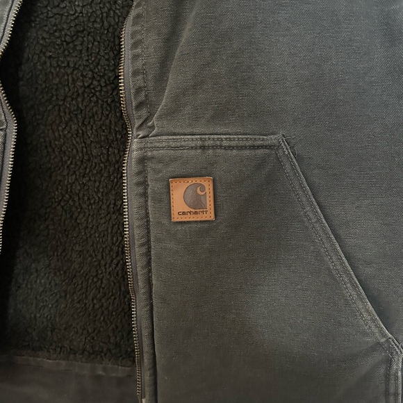 Carhartt Charcoal Fleece-Lined Vest - Picture 3 of 4